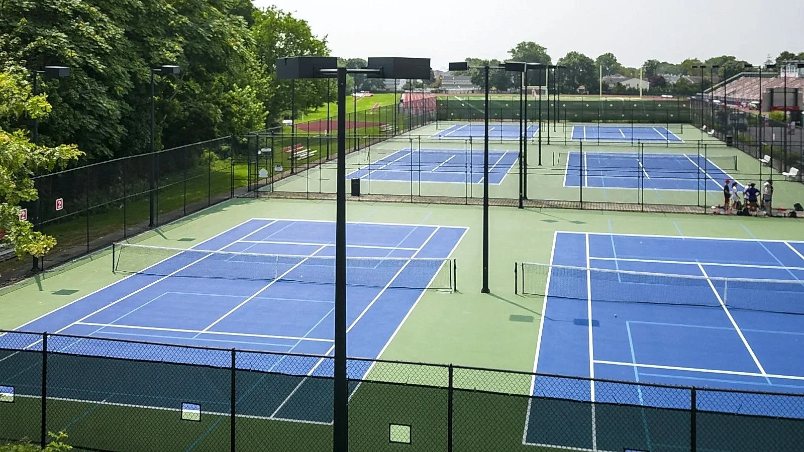 Profesyonel tenis kortu yapımı